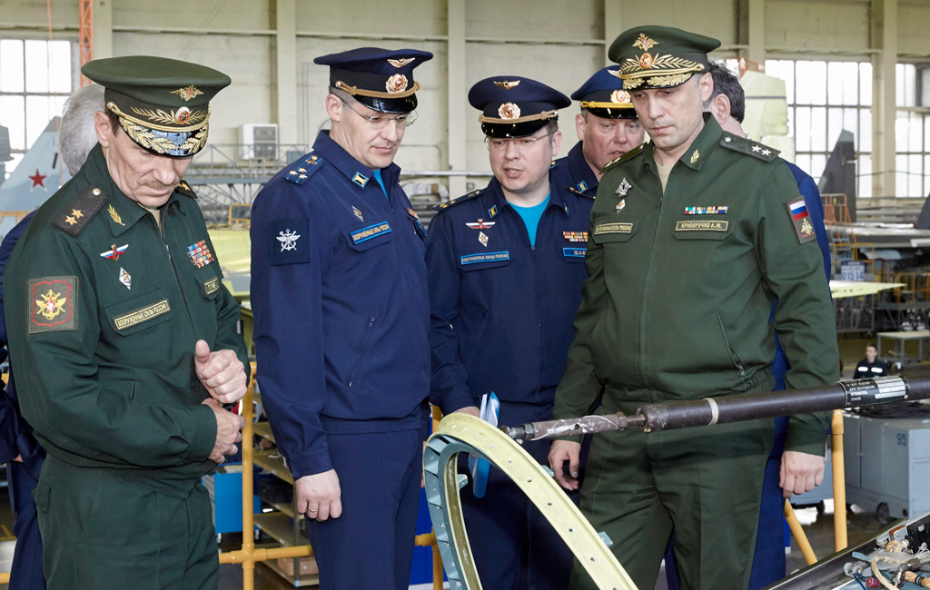 Криворучко зам министра новости. Криворучко зам министра обороны РФ. Заместителя министра обороны РФ Алексея Криворучко. Заместитель министра обороны криво ручек. Генерал-полковник Криворучко Министерство обороны.